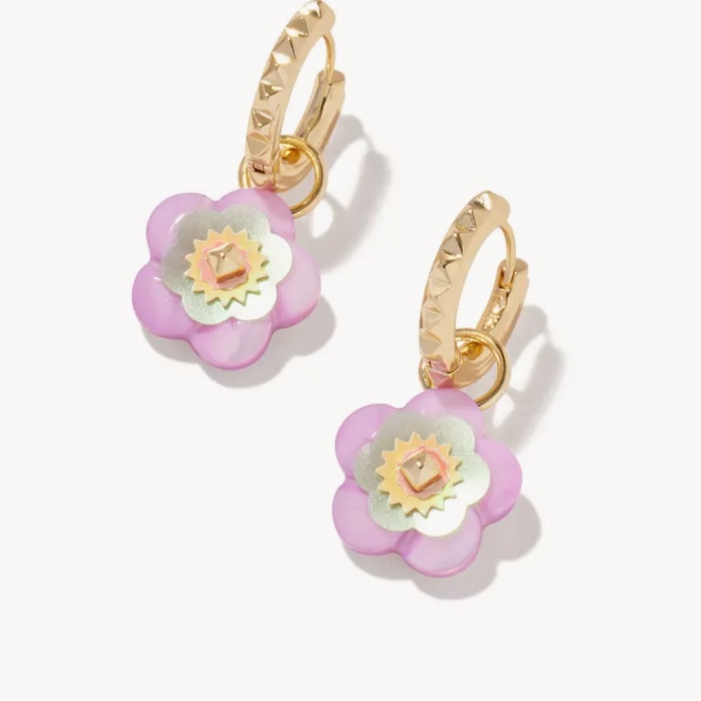 Kendra Scott Delia gold huggie earrings pastel mix (BRAND NEW!!)